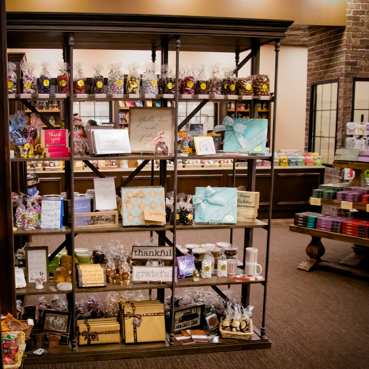 Stores Abdallah Candies, Minnesota's Premier Chocolatier